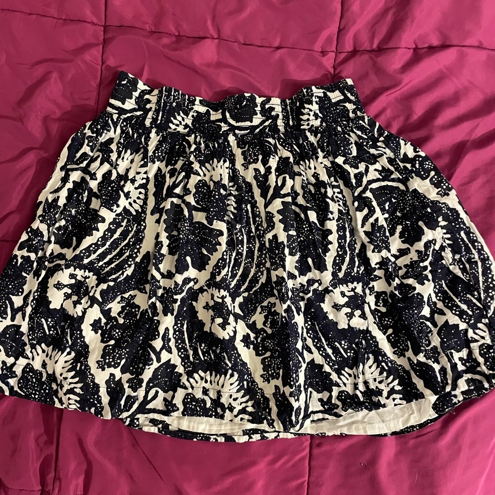 women’s banana republic skirt